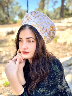 ⁨⁨⁨⁨⁨⁨⁨⁨⁨⁨⁨⁨⁨⁨⁨⁨⁨⁨⁨⁨⁨⁨⁨⁨⁨⁨כובע שיק רקום לבן פרחי זהב ⁩⁩⁩⁩⁩⁩⁩⁩⁩⁩⁩⁩⁩⁩⁩⁩⁩⁩ (7863255007408)