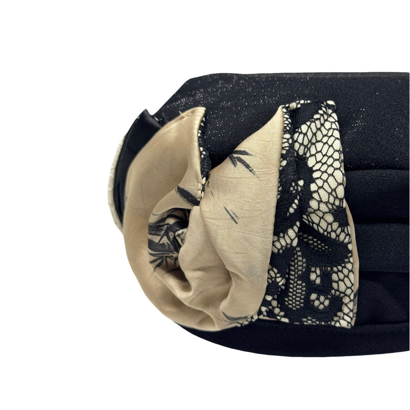 ברט קלאסי שושנים שחור בז׳