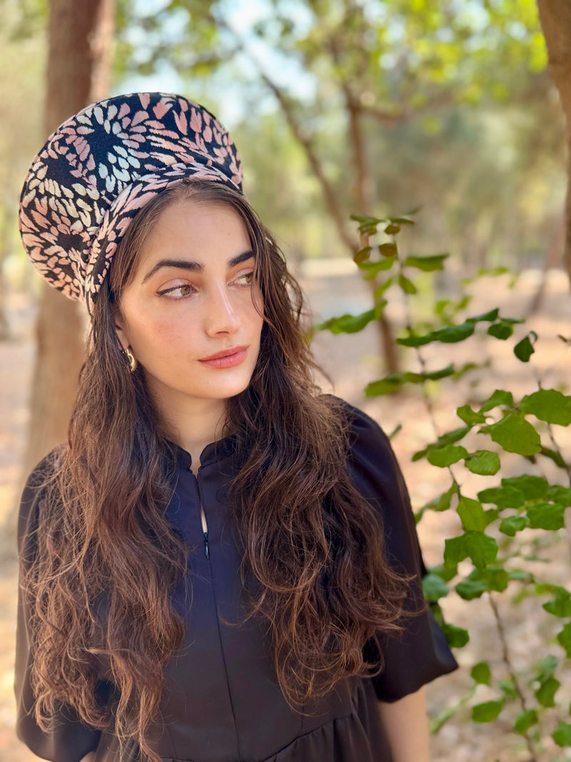 ⁨⁨⁨⁨ כובע שיק קומפורט עלי כותרת ורוד ⁩⁩⁩⁩ (7878144164016)
